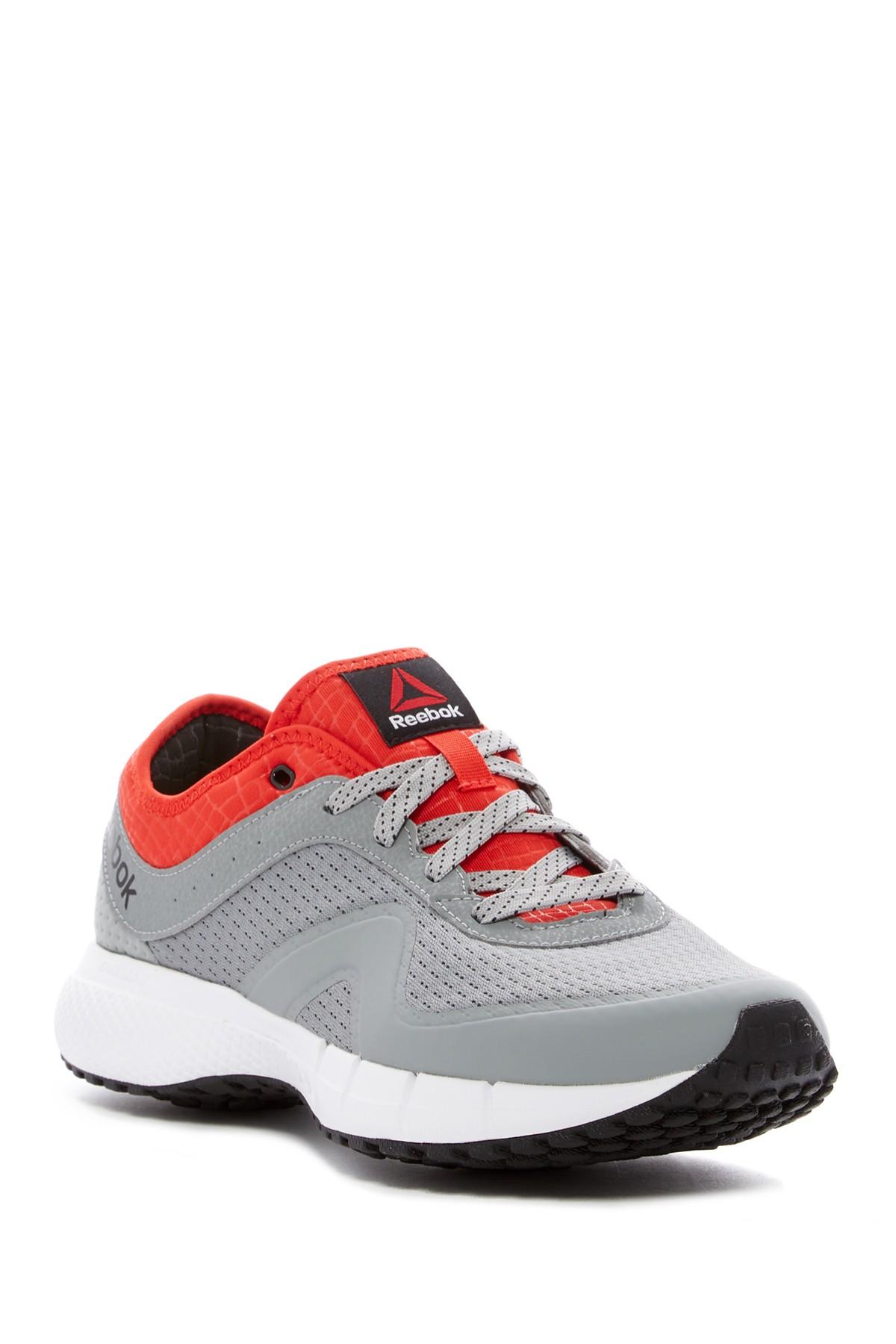reebok max dmx